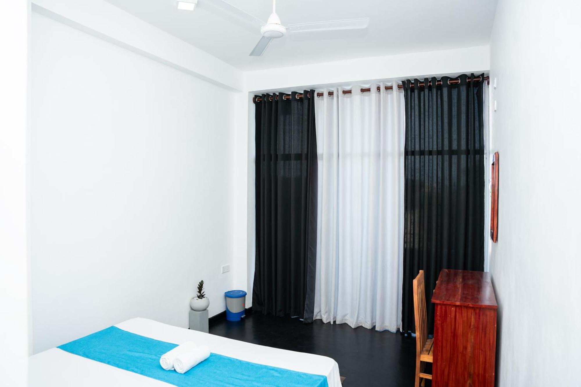 Regal Heights Hotel Weligama Exterior foto